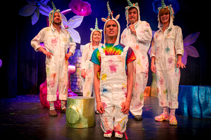 Das NEINhorn Foto: Junges Theater Bonn
